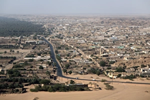 Africa Travel Destination Drucke: Karima from the summit of Jebel Barkal