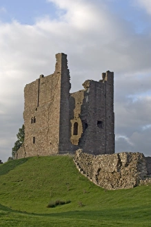 English Heritage Sites Visit Drucke: The keep, Brough Castle, dating back to the 11th century