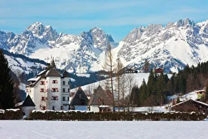 Kitzbuhel Austria Drucke: Kitzbuhel and the Wilder Kaiser mountain range, Tirol, Austrian Alps, Austria