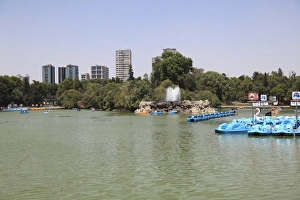 Colourful Cityscape Photography Drucke: Lake, Chapultepec Park (Bosque de Chapultepec)