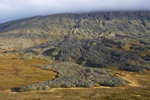 Snaefellsjokull National Park Drucke: Lava flows on Mount Snaefellsjokull slopes, 1446m high volcano covered by ice