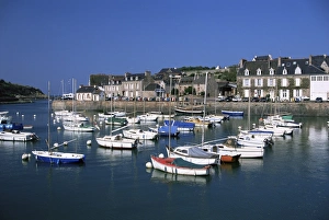 Brittany Harbour Drucke: Le Val-Andre, harbour, Emerald Coast, Cotes d Amor, Brittany, France, Europe