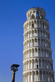 European Landmarks In Italy Drucke: Leaning Tower and statue of Romulus and Remus