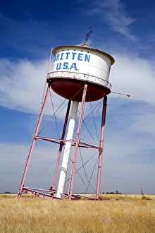 Drucke von Die Leaning Tower von Texas ist ein historisches Wahrzeichen der Route 66 in Groom (Texas), Vereinigte Staaten von Amerika und Nordamerika Texas Drucke: Turm von Texas, der sich nach vorne neigt