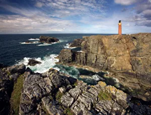 Drucke von Felsen und Leuchtturm am Ende von Lewis Insel der Shetland-Inseln Schottland Vereinigtes Königreich Europa Verwandte Bilder Drucke: Felsen und Leuchtturm an der Spitze von Lewis