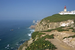 Sea Cliff Scenery Drucke: Lighthouse and coast at Cabo da Roca