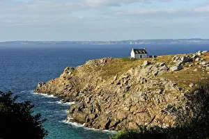 Lighthouse In Brittany Drucke: Lighthouse of Millier, Pointe du Millier
