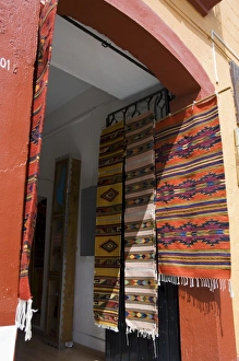 Traditional Mexican Clothing Drucke: Local weaving