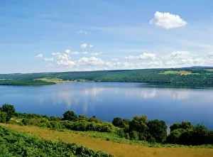 Inverness Drucke: Der Loch Ness im Sommer