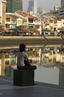 Asian Travel Destination Images Drucke: Lost in thought