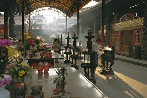 Temple Lung Shan