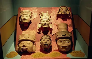 Mexican Historical Artifacts Drucke: Mayan and other pre-Columbian artifacts