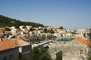 Korcula Island Croatia Drucke: Medieval Old Town area on seafront, Korcula Island, Dalmatia Coast, Croatia, Europe