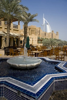 United Arab Emirates Travel Guide Drucke: Medinat souk