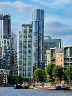 England Coastal Views Drucke: Millwall Outer Dock, Isle of Dogs, London, England, United Kingdom, Europe