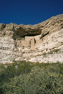 American Southwest Landmark Drucke: Montezuma Castle