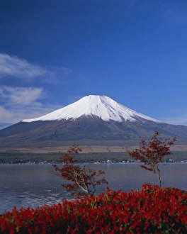 Drucke von Gipfel von Mount Fuji auf der Insel Honshu in Japan im asiatischen Teil Asiens Japan Kulturerbe-Stätten Drucke: Fuji, Berg