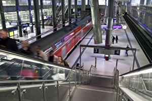 Subway Stations In Europe Drucke: Moving train pulling into modern train station, Berlin, Germany, Europe