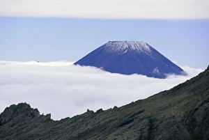 New Zealand Physical Geography Drucke: Mt Ngauruhoe