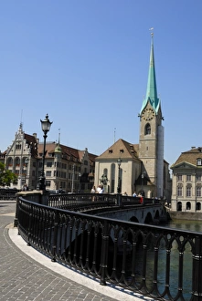 Zurich Switzerland Drucke: Munster bridge and St