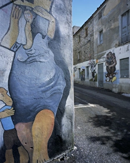 Drucke von Muralen in Orgosolo auf der Insel Sardinien Italiens im Mittelmeer Europa Verwandte Bilder Drucke: Graffiti, Orgosolo