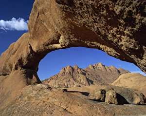 Namibia Travel Destinations Drucke: Natural arch