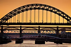 Nordirland Drucke: Neues Stadtgefüge von Newcastle über die tyne