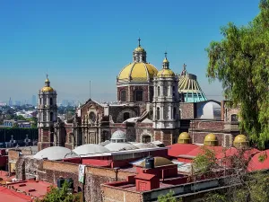 Mexico City Landmarks Drucke: Old Basilica of Guadalupe, elevated view, Villa de Guadalupe, Mexico City, Mexico