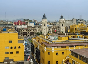 Peruvian Architecture Photos Drucke: Old Town and Cathedral, elevated view, Lima, Peru, South America