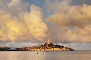 Adriatic Sea Sunset Drucke: Old town and the cathedral of St