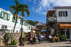 Caribbean Architecture Drucke: Open air cafe in Windwardside, Saba, Netherland Antilles, West Indies, Caribbean