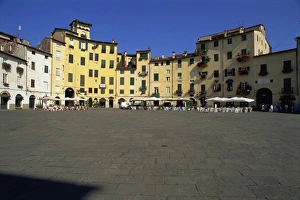Tuscany Italy Travel Guide Drucke: Open square