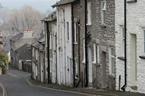 Drucke von Ursprüngliche Häuschen im Captain French Lane , altes Kendal , Süd-Lakeland ( Westmoraland ), Kumbrien (England), Vereinigtes Königreich Europas Westmorland Drucke: Ursprüngliche Häuschen im Kapitän Franz-Lane in altem Kendal Süd-Lakeland Westmorland Kumbrien Großbritannien
