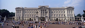 Panoramic View Of England Drucke: Panoramic view of Buckingham Palace, London, England, United Kingdom, Europe