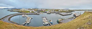 Western Iceland Landscapes Drucke: A panoramic view of the harbour at Stykkisholmur