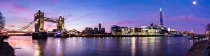 Blick aus der Panoramaaufnahme von Tower Bridge ,The Shard,HMS Belfast,River Thames undLondon Bridge zur Sonnenaufgang in London,Ungarn