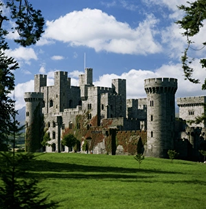 Wales Travel Destination Drucke: Penrhyn Castle