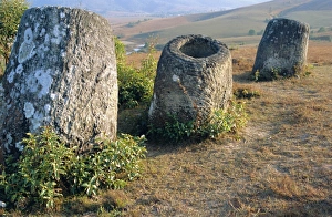 Laos Tourism Attractions Drucke: Plain of Jars