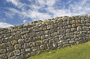 Ancient Roman Architecture Drucke: A portion of original Hadrians Wall, chisel marks visible on some stones