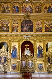Drucke von Benediktinerkloster Praskvica im Inneren des serbisch-orthodoxen Klosters in den Hügeln von Pastrovitzi nahe der Insel Sveti Stefan in Montenegro Montenegro Drucke: Praskvica-Kloster