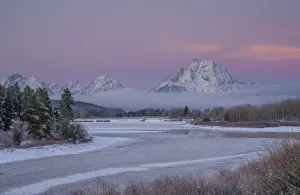Oxbow Bend Wyoming Drucke: Predawn light at Oxbow Bend with Mount Moran, Grand Teton National Park, Wyoming