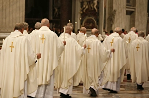 St Peters Basilica Italy Drucke: Procession in St. Peters Basilica, Vatican, Rome, Lazio, Italy, Europe