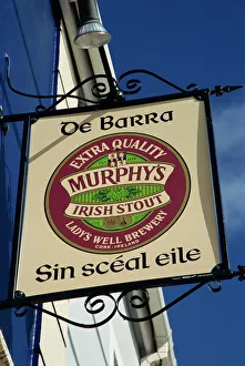 Travel Photography Ireland Drucke: Pub sign, Dingle