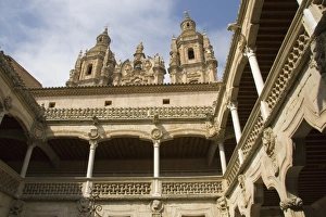 Plaza Mayor Architecture Drucke: Public library building