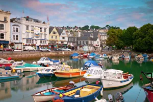 Die Pier in Dartmouth im Vereinigten Königreich Großbritannien Europa