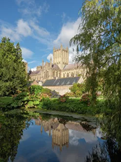 Somerset England Landmarks Drucke: Reflection of the Cathedral in the Moat