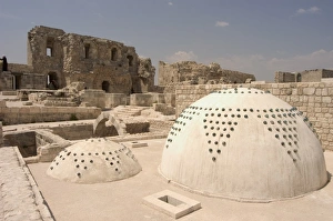 Aleppo Citadel Drucke: Remains of The Citadel