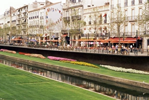 Drucke von Fluss Basse in Perpignan im Département des Pyrenées-Orientales der Region Languedoc-Roussillon Frankreich Europa Pyrenäen Drucke: Fluss Basse in Perpignan im Pyrenäenregion Frankreichs Europa
