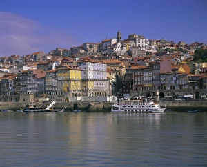 River Douro Portugal Drucke: River Douro and city