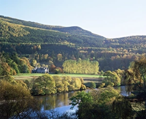 Contemporary European Landscapes Drucke: River Tummel